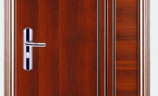 Có nên sử dụng cửa thép vân gỗ thay thế cho cửa gỗ truyền thống?